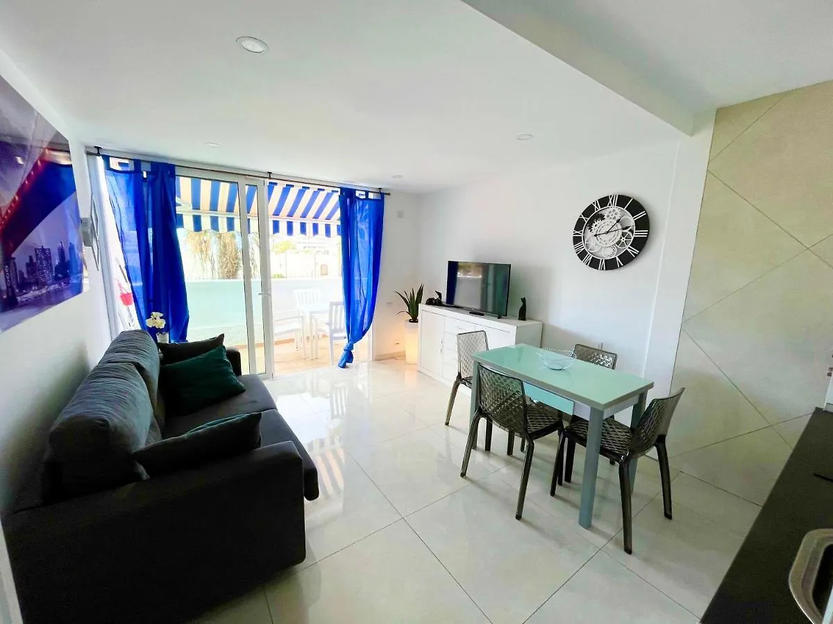 Miss Flora Playa Honda Apartment Playa de las Americas